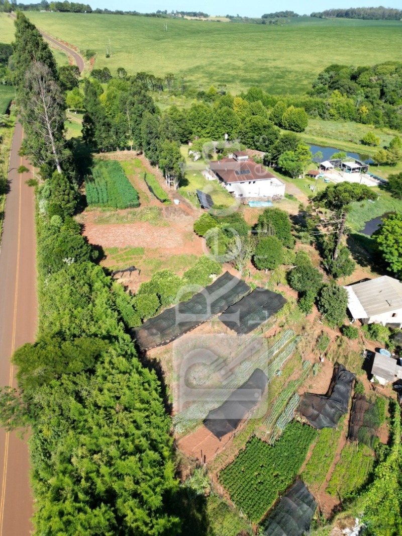 LOTE 001 FRAÇÃO DE TERRAS DE CULTURA, com a área de 47.555,72m², localizado em Carazinho - RS
