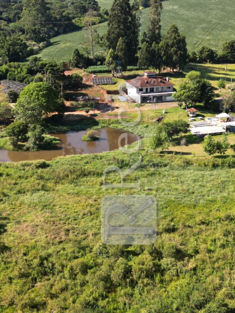 LOTE 001 FRAÇÃO DE TERRAS DE CULTURA, com a área de 47.555,72m², localizado em Carazinho - RS