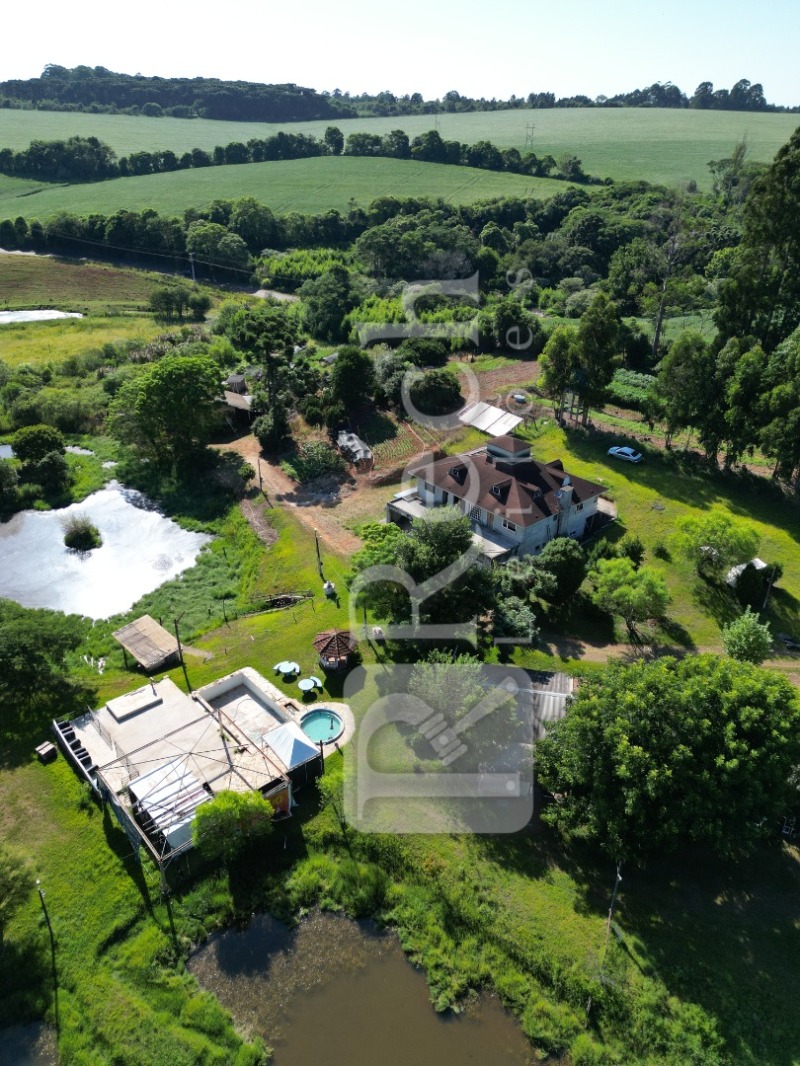 LOTE 001 FRAÇÃO DE TERRAS DE CULTURA, com a área de 47.555,72m², localizado em Carazinho - RS