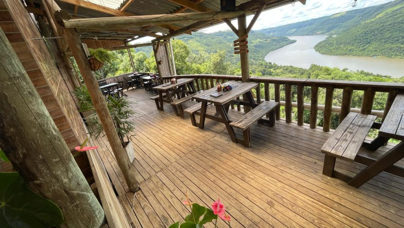 LOTE 001 UMA FRAÇÃO DE TERRAS, COM A ÁREA DE 17.500,00 M², EM NONOAI/RS, localizado em Nonoai - RS