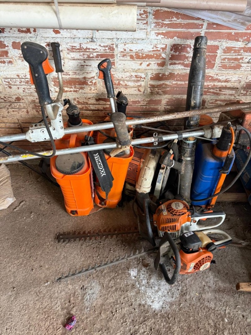 Foto de EQUIPAMENTOS DE JARDINAGEM E MANUTENÇÃO: