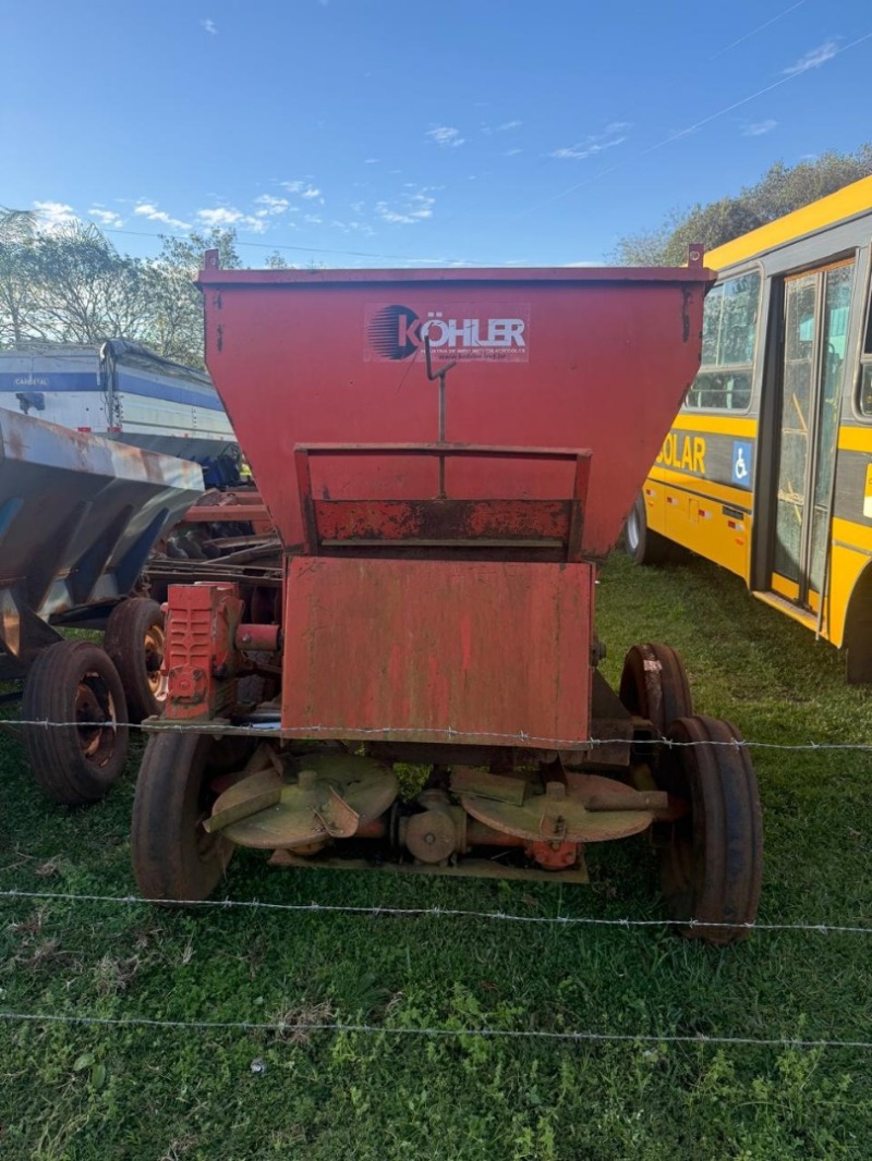 Foto de DISTRIBUIDOR DE CALCÁRIO