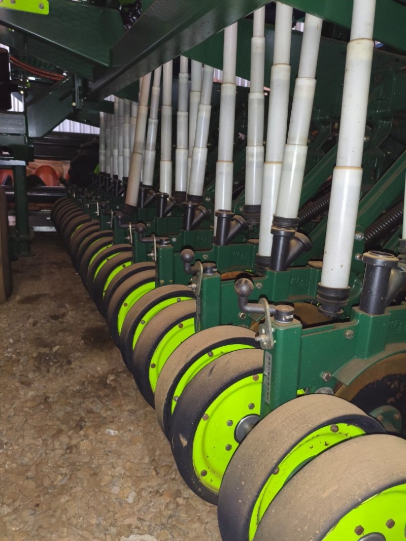 Plantadeira KF - Ano de fabricação 2022