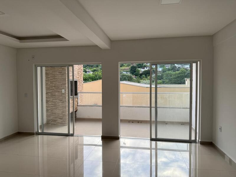 Apartamento (foto 3 de 5)