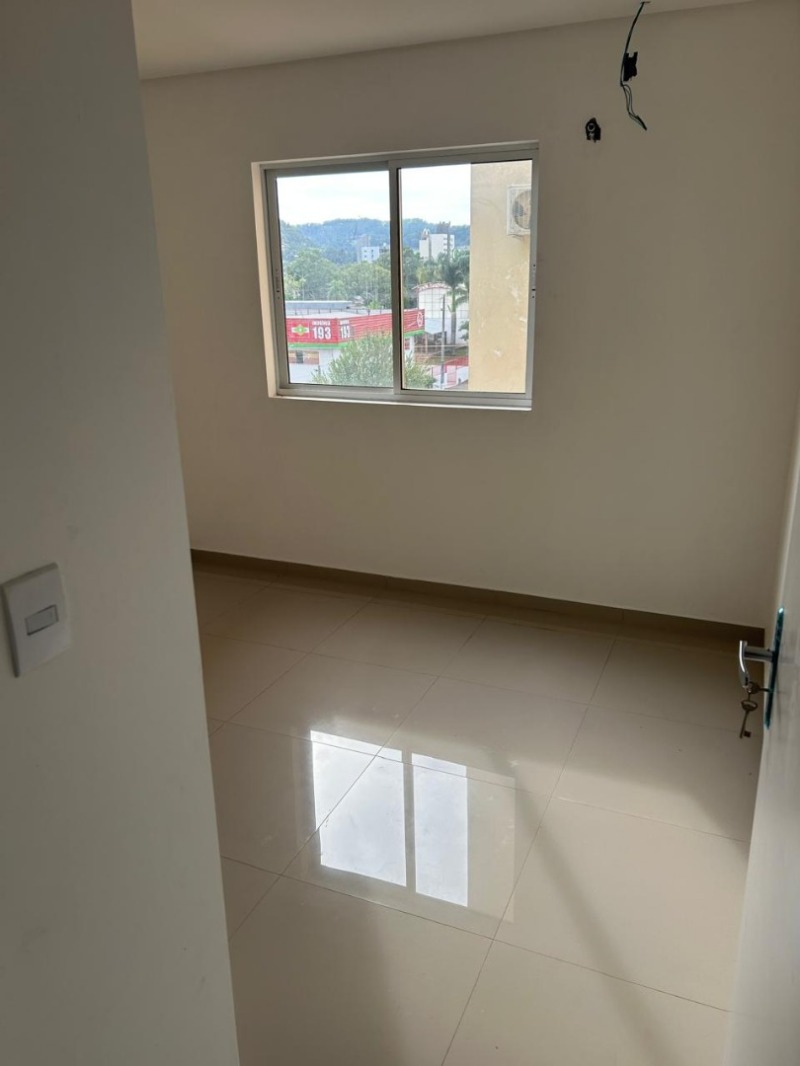 Apartamento com 3 quartos no Centro (foto 4 de 6)