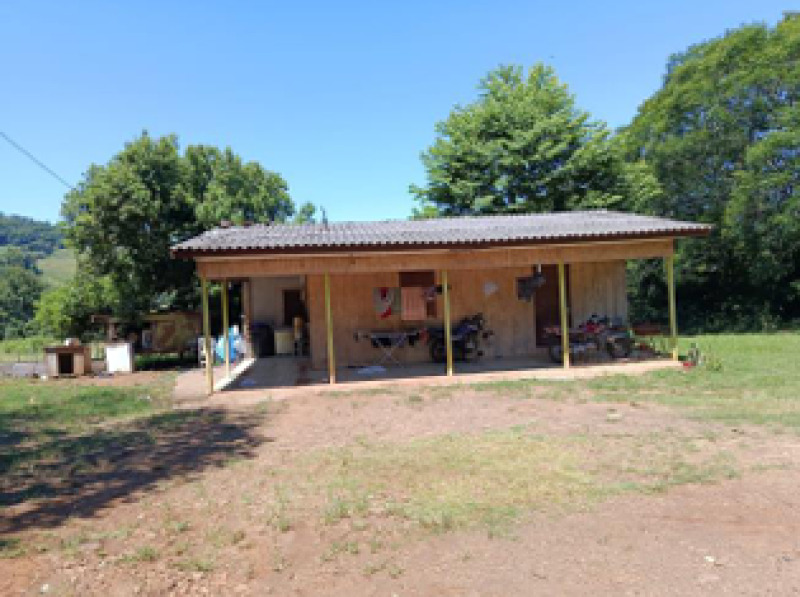 Gleba no Pinheirinho (foto 2 de 5)